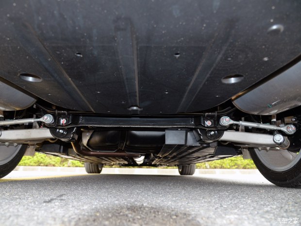 造型大气配置丰富图说广汽传祺ga8