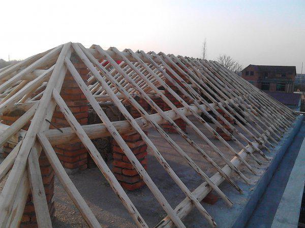 85后奋斗小夫妻25万自建3层楼房