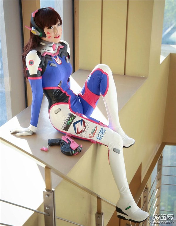 《守望先锋》猎空,黑百合cos 除了翘臀别的都可以忽略