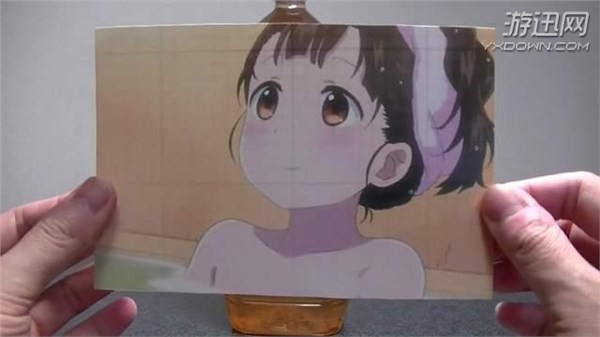 壮士干了这碗洗澡水!岛国阿宅演示喝二次元妹子洗澡水