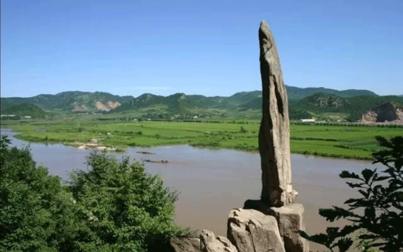 哈尔滨 地址:石刀山景区位于哈五路九十三公里处,距五常市