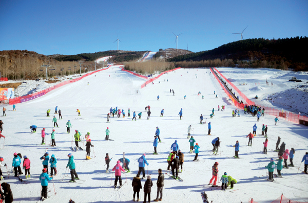 奥悦滑雪场图片