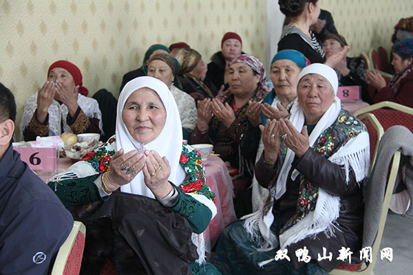 那吾尔孜节图片
