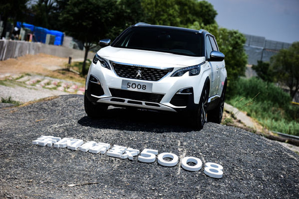 兼顾越野性能试驾东风标致5008