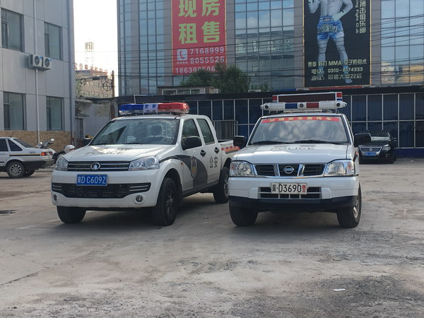 深圳警车车牌图片