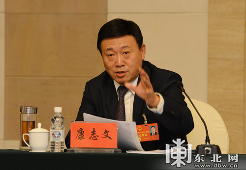 省人大代表、鸡西市委书记康志文:加快转型升
