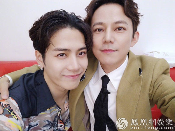 何炅王嘉尔《拜托了冰箱4》回归 冰箱家族升级来袭