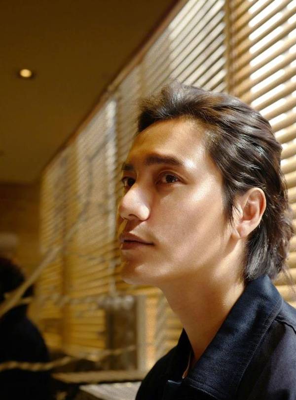 陈坤看不懂日文感谢信发文求助谁可以帮我翻译