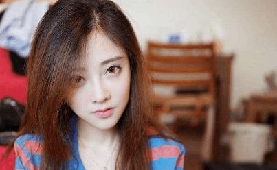 冯提莫凉凉: 土豪榜首粉丝被判刑七年 责令返还