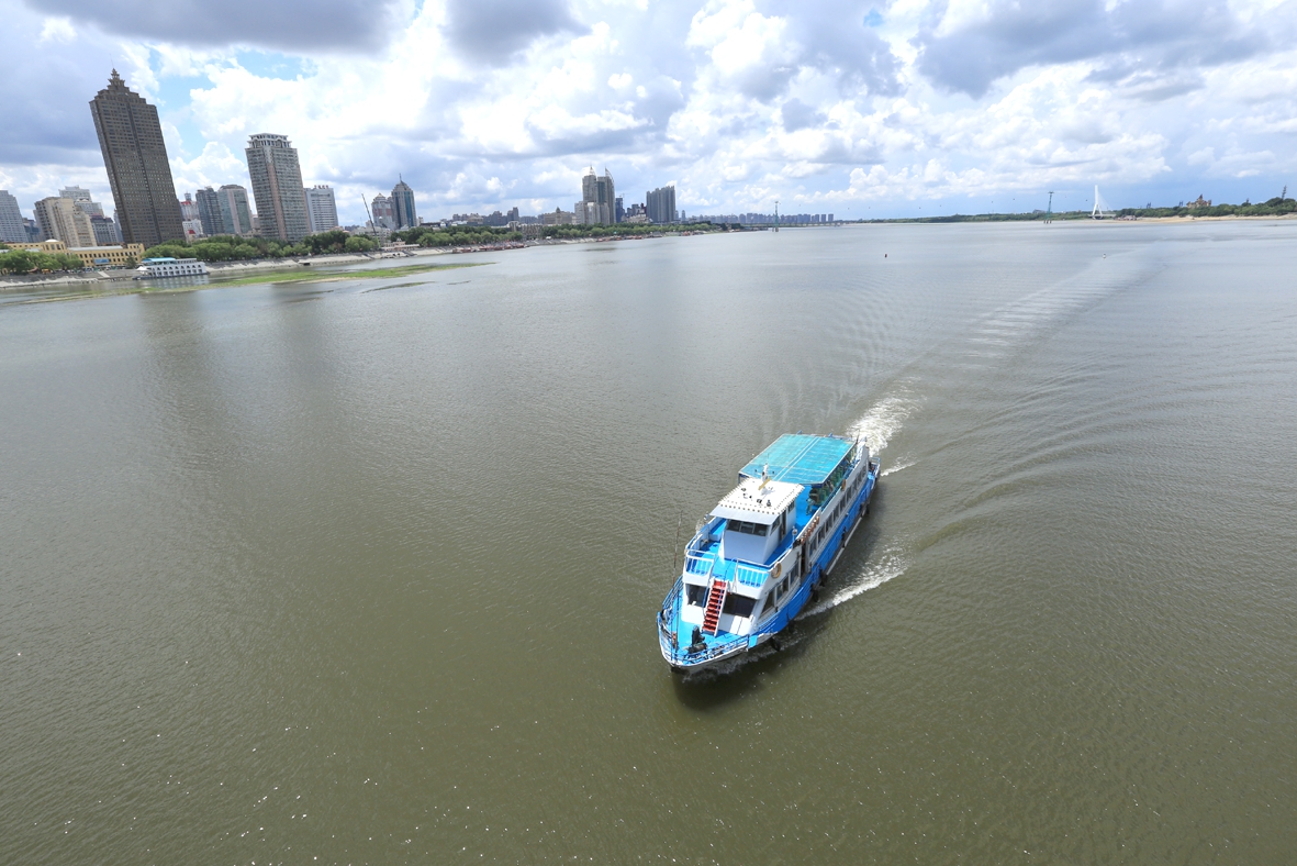 5天涨水30厘米 松花江更美了