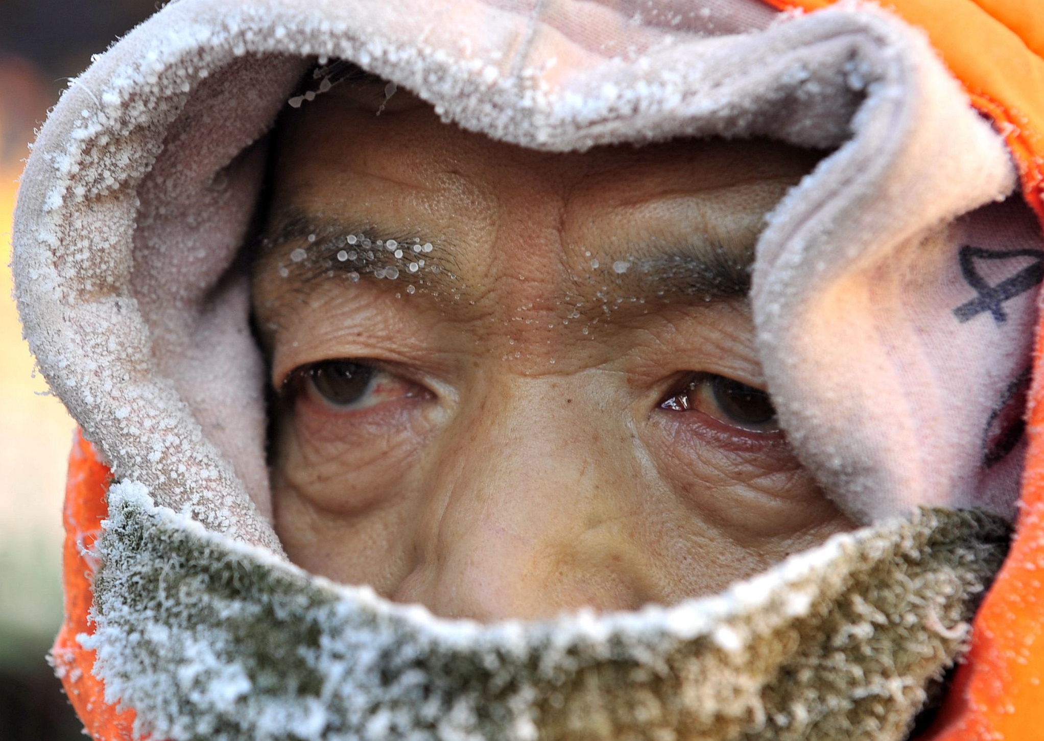 探访极寒天气下的环卫工人