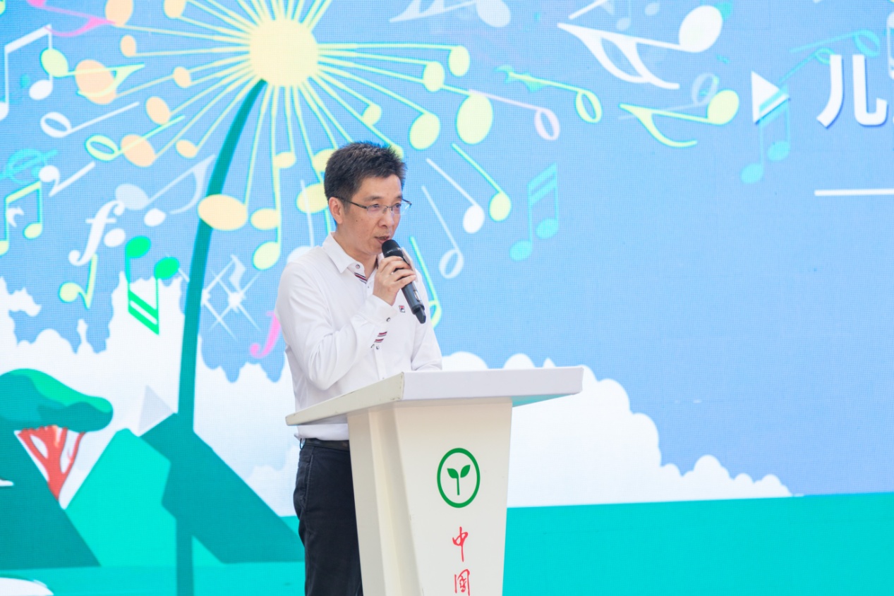 中国儿童中心副主任李忠明致辞欢迎大家为新时代儿童创作新的好歌.