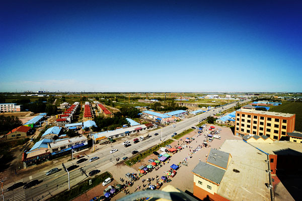 安达市卧里屯镇东清新村俯瞰图