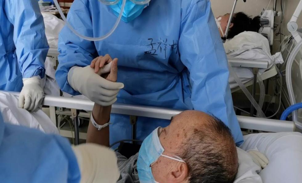 北大一院挂号微信客服-我来告诉你，全国人民一起抗击疫情的简单介绍