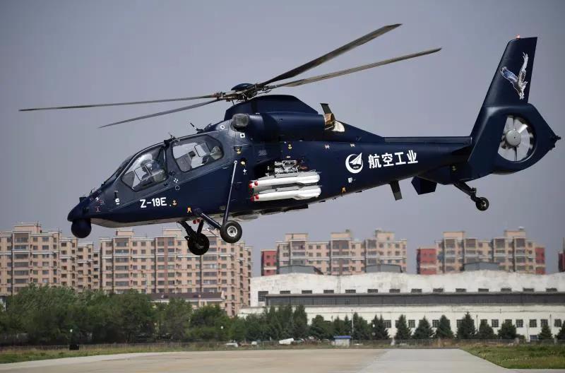 中国航空工业哈飞自主研制的直19e出口型武装直升机成功首飞