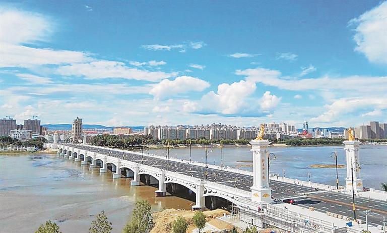 依兰牡丹江大桥图片