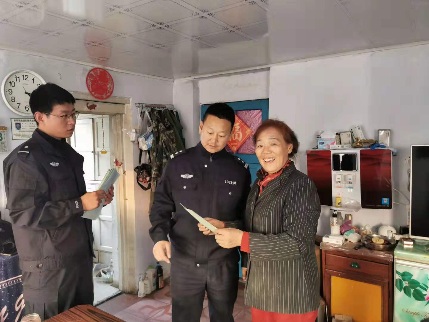 黑河市爱辉区新生派出所所长相克全生动诠释立警为公执法为民精神