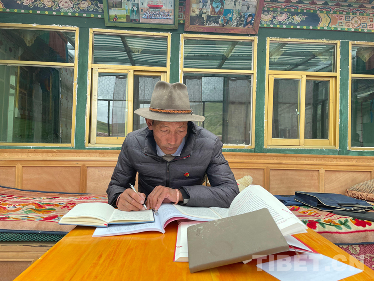 光辉宣讲路 初心放光芒 ——记西藏曲松县罗布沙镇党史宣讲员索朗顿珠