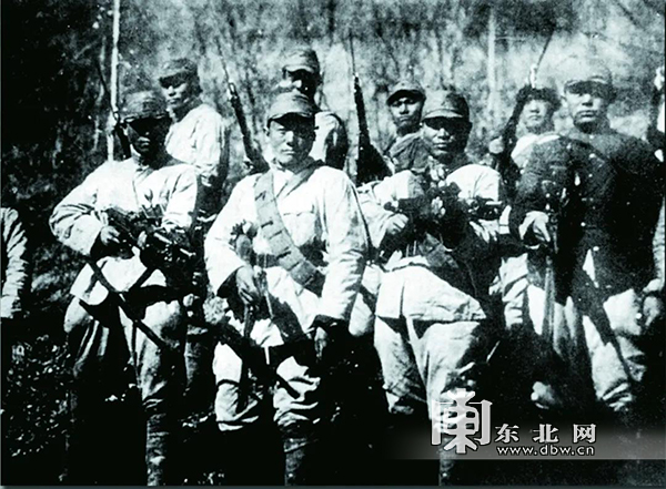 东北抗日联军军服图片