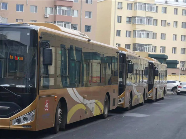 今天起哈尔滨市纯电动公交车陆续上线运营