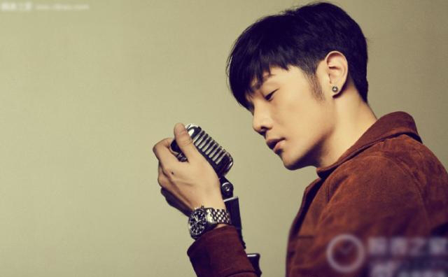 易烊千玺的金钱痣陈奕天的能力痣李荣浩的好痣都代表着什么新鲜