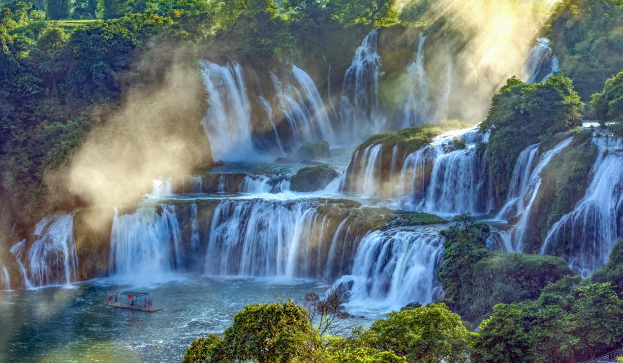 品茶香,参观梧州骑楼城,学习非遗客家麒麟舞,到荷城贵港体验北回归线