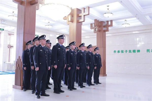 此次活动是学习贯彻落实党的二十大精神的载体创新,大箐山县公安局