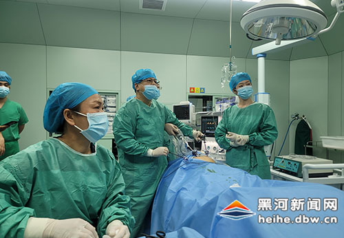 孙吴县中医医院与上海同济大学附属杨浦医院结为医联体,让群众在家