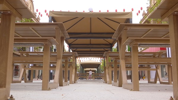 抚远又一打卡地诞生 远东商业步行街彰显异域风情